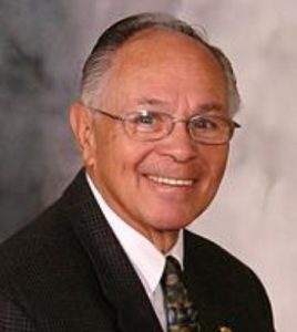 Dr Les Hobbins